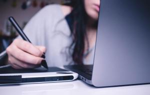 How a CRM Management Software Adds Value to Your Small Business